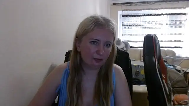 PeterAndJen online show from June 26, 2026, 5:39 pm