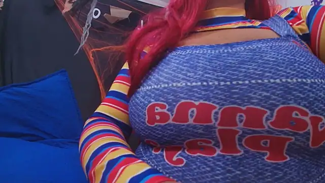 Snapshot of timkerbell_ chatting on October 31, 2025, 7:26 pm timkerbell online show from October 31, 2025, 7:26 pm