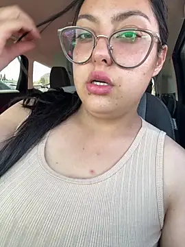 MileyGia online show from March 19, 2026, 6:56 pm