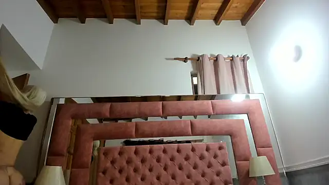 briana wonder69xxx online show from March 17, 2026, 2:31 pm