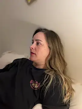 misslulipop online show from March 21, 2025, 1:34 am