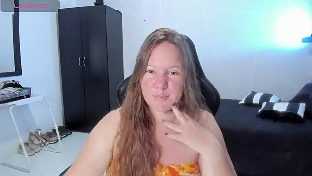 tamy shine87 online show from November 17, 2025, 1:44 am