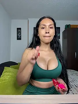 Snapshot of Angela_isabella chatting on April 23, 2026, 7:49 pm Angela isabella online show from April 23, 2026, 7:49 pm