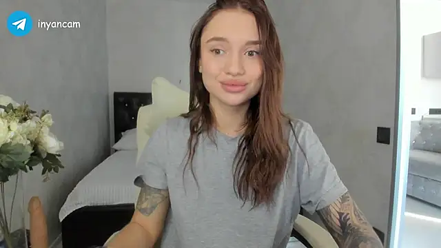 Snapshot of _in_yan chatting on March 11, 2025, 5:27 am  in yan online show from March 11, 2025, 5:27 am