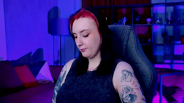 AsheLucker online show from April 6, 2026, 2:09 am