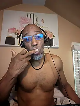 Snapshot of Lonelynudist59 chatting on October 16, 2025, 4:30 pm Lonelynudist59 online show from October 16, 2025, 4:30 pm