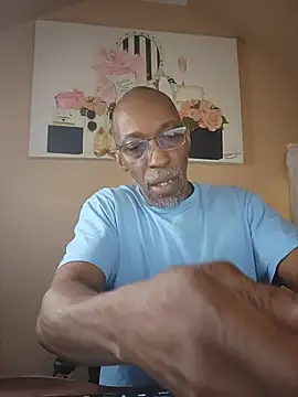 Snapshot of Lonelynudist59 chatting on June 17, 2026, 11:56 am Lonelynudist59 online show from June 17, 2026, 11:56 am