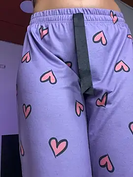 Snapshot of Ambar_pe_ chatting on February 22, 2025, 3:03 pm Ambar pe online show from February 22, 2025, 3:03 pm