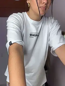 Snapshot of Ambar_pe_ chatting on March 15, 2025, 5:19 am Ambar pe online show from March 15, 2025, 5:19 am