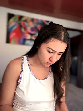 Snapshot of Ambar_pe_ chatting on September 13, 2025, 4:18 pm Ambar pe online show from September 13, 2025, 4:18 pm