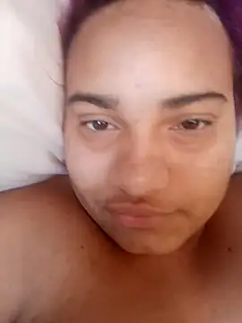 Hilarybunnyy online show from December 22, 2024, 7:42 pm