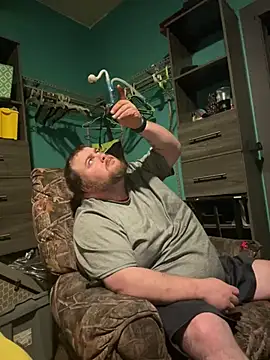 Snapshot of fatdickdaddy448 chatting on December 17, 2024, 6:56 am fatdickdaddy448 online show from December 17, 2024, 6:56 am