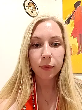 Snapshot of Prettierkate chatting on February 15, 2025, 9:48 pm Prettierkate online show from February 15, 2025, 9:48 pm