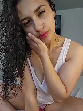 Snapshot of Lucy_Marin chatting on February 9, 2026, 1:48 pm Lucy Marin online show from February 9, 2026, 1:48 pm