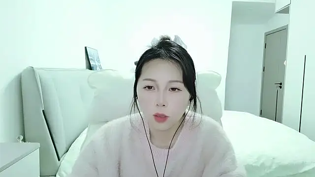 Sunset glow online show from November 28, 2025, 3:04 pm