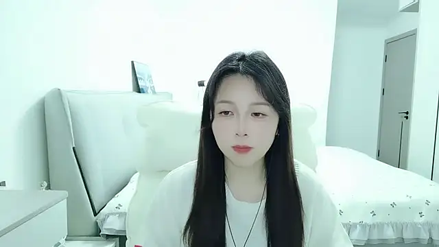 Sunset glow online show from February 28, 2026, 10:38 am