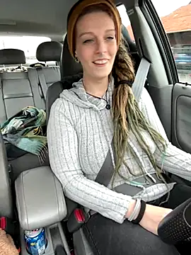 MenaDreadfull online show from December 4, 2024, 10:24 am