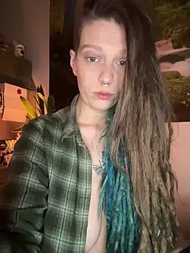 MenaDreadfull online show from February 18, 2026, 5:25 am