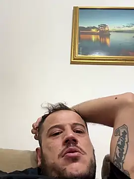 Snapshot of 1Aleks13 chatting on September 10, 2025, 10:10 pm 1Aleks13 online show from September 10, 2025, 10:10 pm