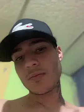 Snapshot of Jorge12sjjsjs chatting on February 14, 2026, 7:27 am Jorge12sjjsjs online show from February 14, 2026, 7:27 am