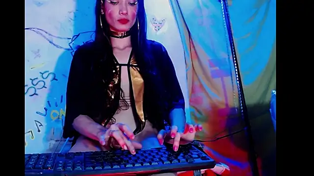 4-20SeXx online show from October 18, 2025, 5:35 pm