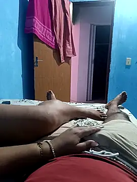 Snapshot of QUERTZFODAA chatting on February 3, 2025, 2:25 am QUERTZFODAA online show from February 3, 2025, 2:25 am