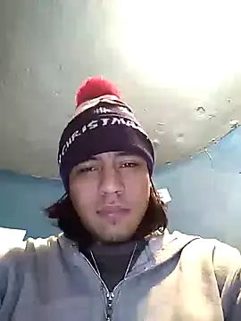 AlexAlejandro13 online show from January 11, 2026, 4:23 pm