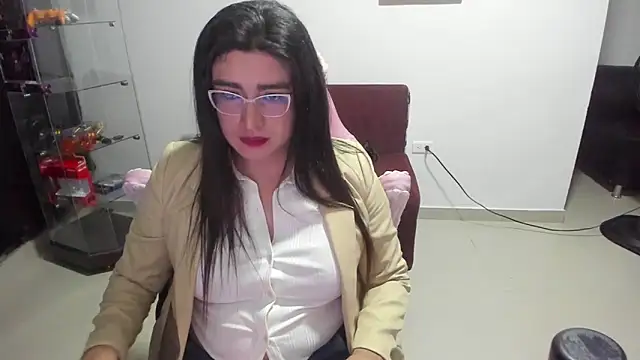 Khalifa Gold online show from November 9, 2025, 4:33 am