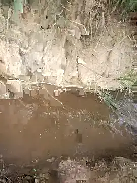 Snapshot of FinableKnee chatting on October 23, 2025, 3:50 am FinableKnee online show from October 23, 2025, 3:50 am