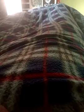 Snapshot of FinableKnee chatting on November 16, 2025, 6:52 am FinableKnee online show from November 16, 2025, 6:52 am