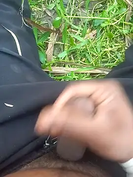 FinableKnee online show from March 16, 2026, 5:02 am