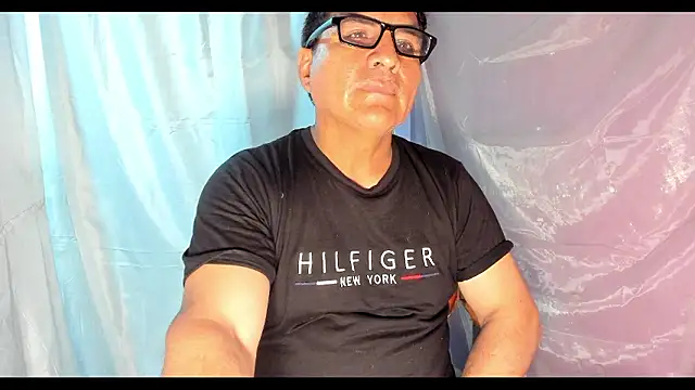 yandyaa online show from December 7, 2024, 3:19 pm