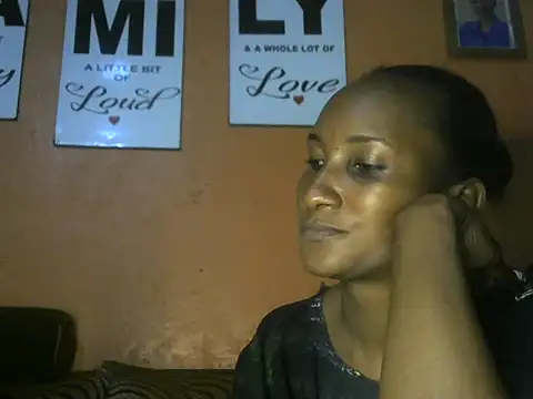 Snapshot of Athena_2019 chatting on July 30, 2026, 4:06 pm Athena 2019 online show from July 30, 2026, 4:06 pm