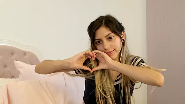 Sensualtease online show from February 2, 2025, 7:20 am