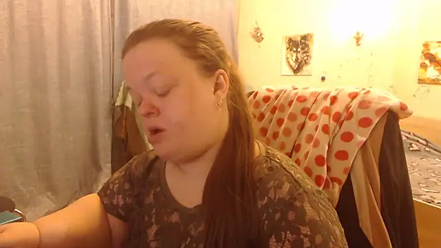 Janiffer MiMi online show from February 8, 2025, 9:25 pm