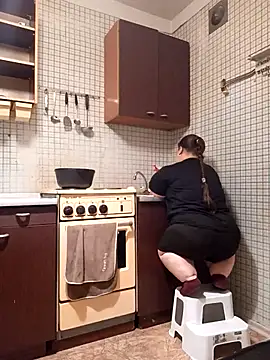 Janiffer MiMi online show from November 25, 2025, 9:59 pm