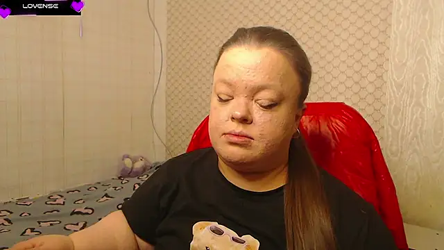 Janiffer MiMi online show from December 22, 2025, 6:49 pm