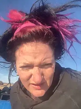 Snapshot of 1-800-FUCKYOU chatting on December 13, 2024, 10:55 pm 1-800-FUCKYOU online show from December 13, 2024, 10:55 pm