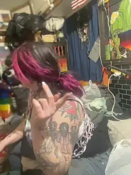 Snapshot of 1-800-FUCKYOU chatting on February 9, 2025, 6:33 am 1-800-FUCKYOU online show from February 9, 2025, 6:33 am