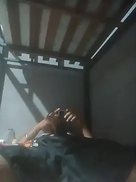 Snapshot of Alexand72696822 chatting on October 18, 2025, 1:23 pm Alexand72696822 online show from October 18, 2025, 1:23 pm