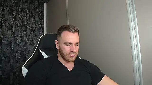 Thori92 online show from March 27, 2026, 6:29 pm