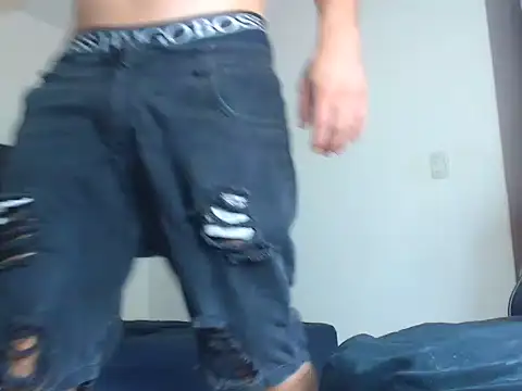 jeancarloscum12 online show from July 22, 2026, 7:05 pm