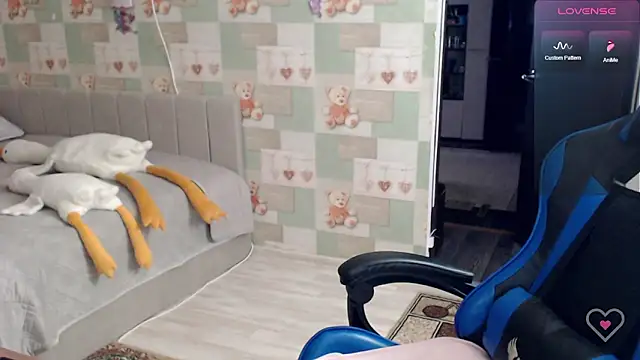 Korolek12 online show from February 26, 2026, 4:44 am