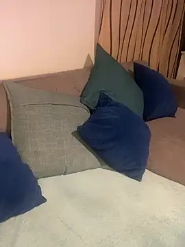 Snapshot of PETITE_NAOMI chatting on January 8, 2025, 10:27 pm PETITE NAOMI online show from January 8, 2025, 10:27 pm