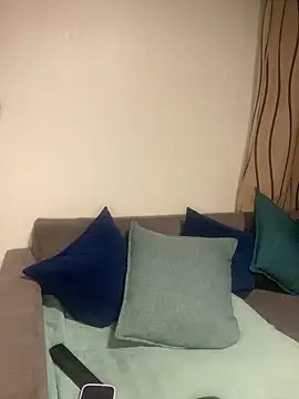 Snapshot of PETITE_NAOMI chatting on February 18, 2025, 6:37 pm PETITE NAOMI online show from February 18, 2025, 6:37 pm