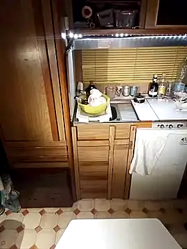 Snapshot of Salome93 chatting on November 2, 2025, 10:56 pm Salome93 online show from November 2, 2025, 10:56 pm