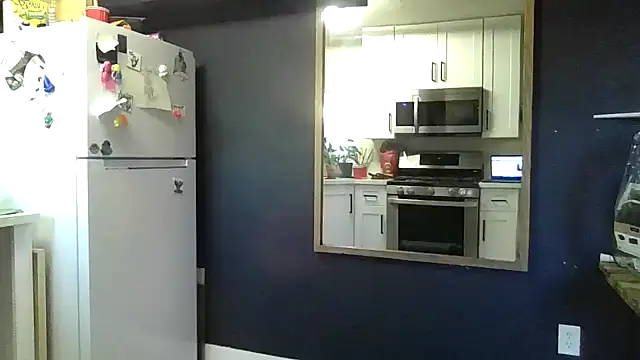 Snapshot of sunburnt602 chatting on February 9, 2026, 2:32 pm sunburnt602 online show from February 9, 2026, 2:32 pm