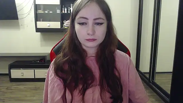 Laralianna online show from February 22, 2025, 4:51 pm