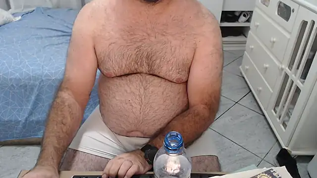 MysterBearMG online show from February 4, 2026, 3:34 am