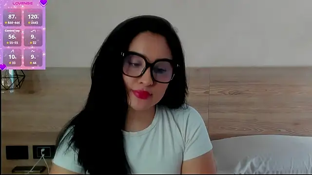 Snapshot of AnushaKumari chatting on July 16, 2026, 5:30 pm AnushaKumari online show from July 16, 2026, 5:30 pm